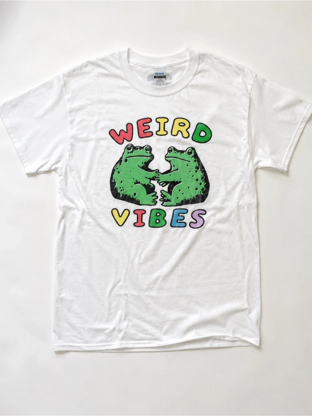 Gildan 5000 White 'Weird Vibes' Green Frog Graphic Tee Vintage Size L